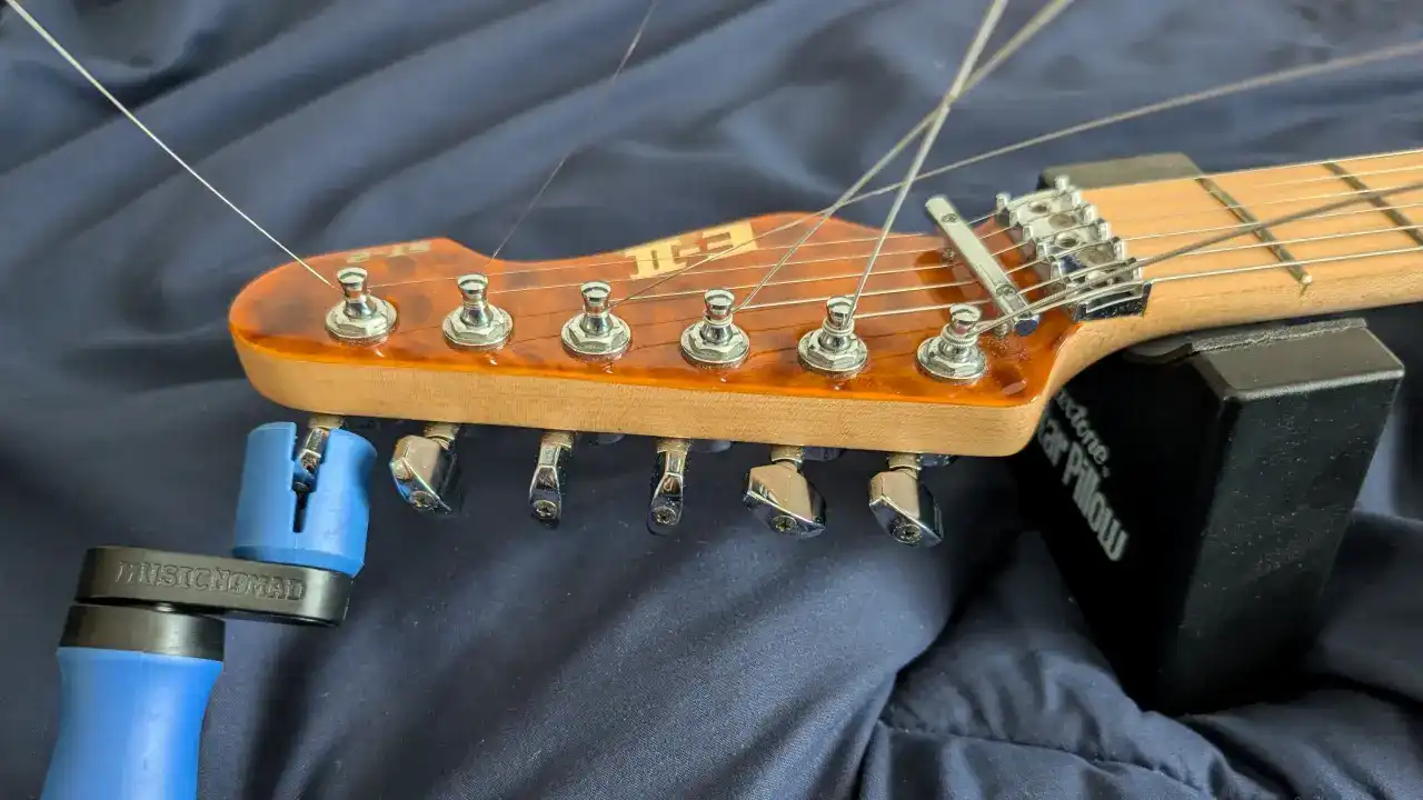 フロイドローズ弦交換【完全ガイド】 - Dockpod